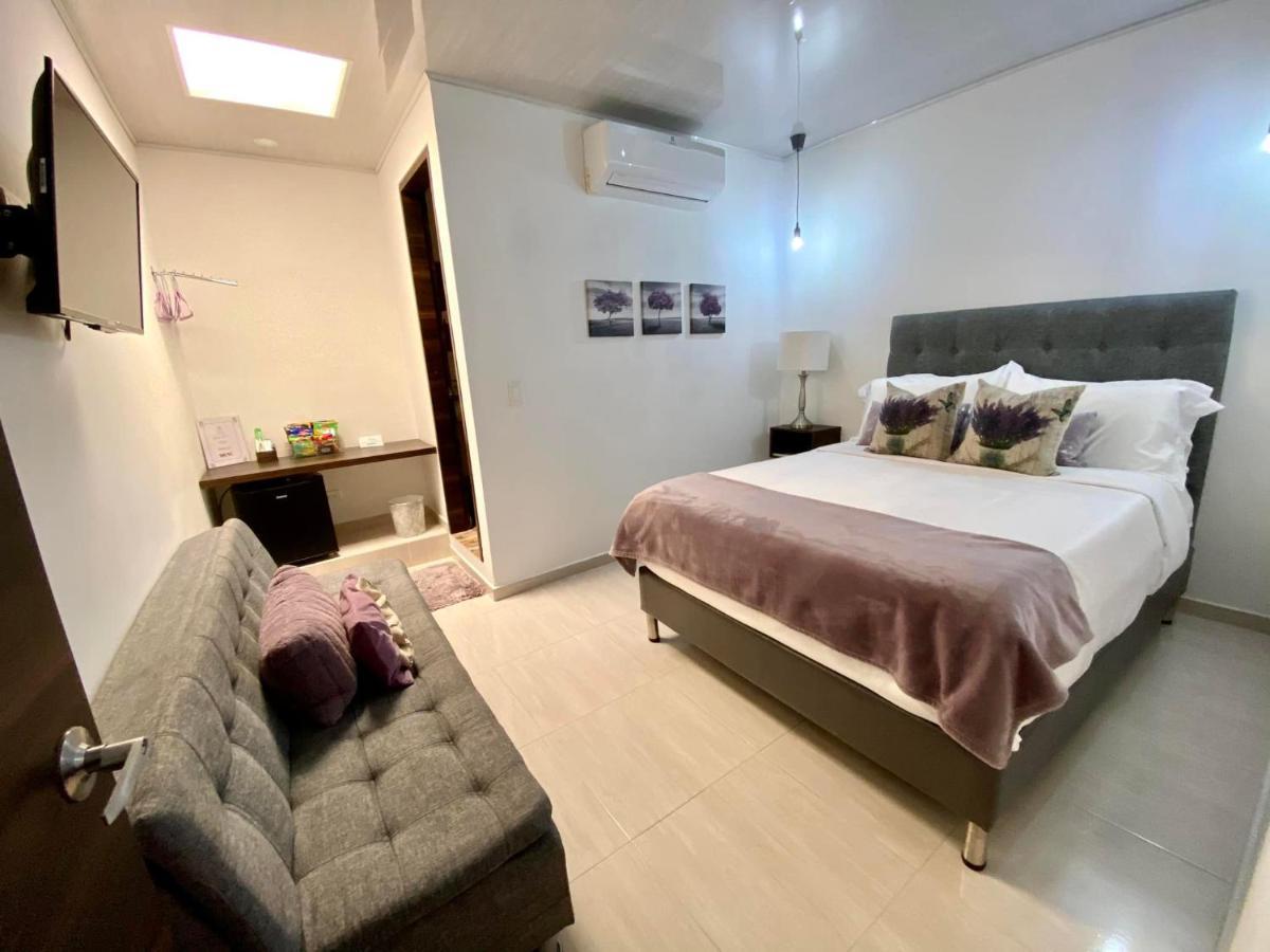 Dona Maria Hotel Boutique Ocaña Esterno foto